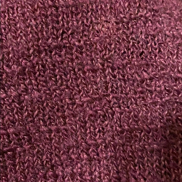 Gap Sweater - Picture 2 of 5